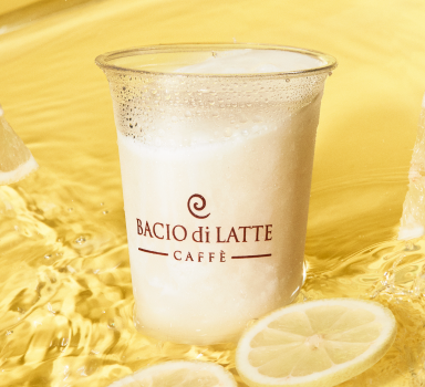Bebida feita com o refrescante gelato de limão Siciliano a base de água.